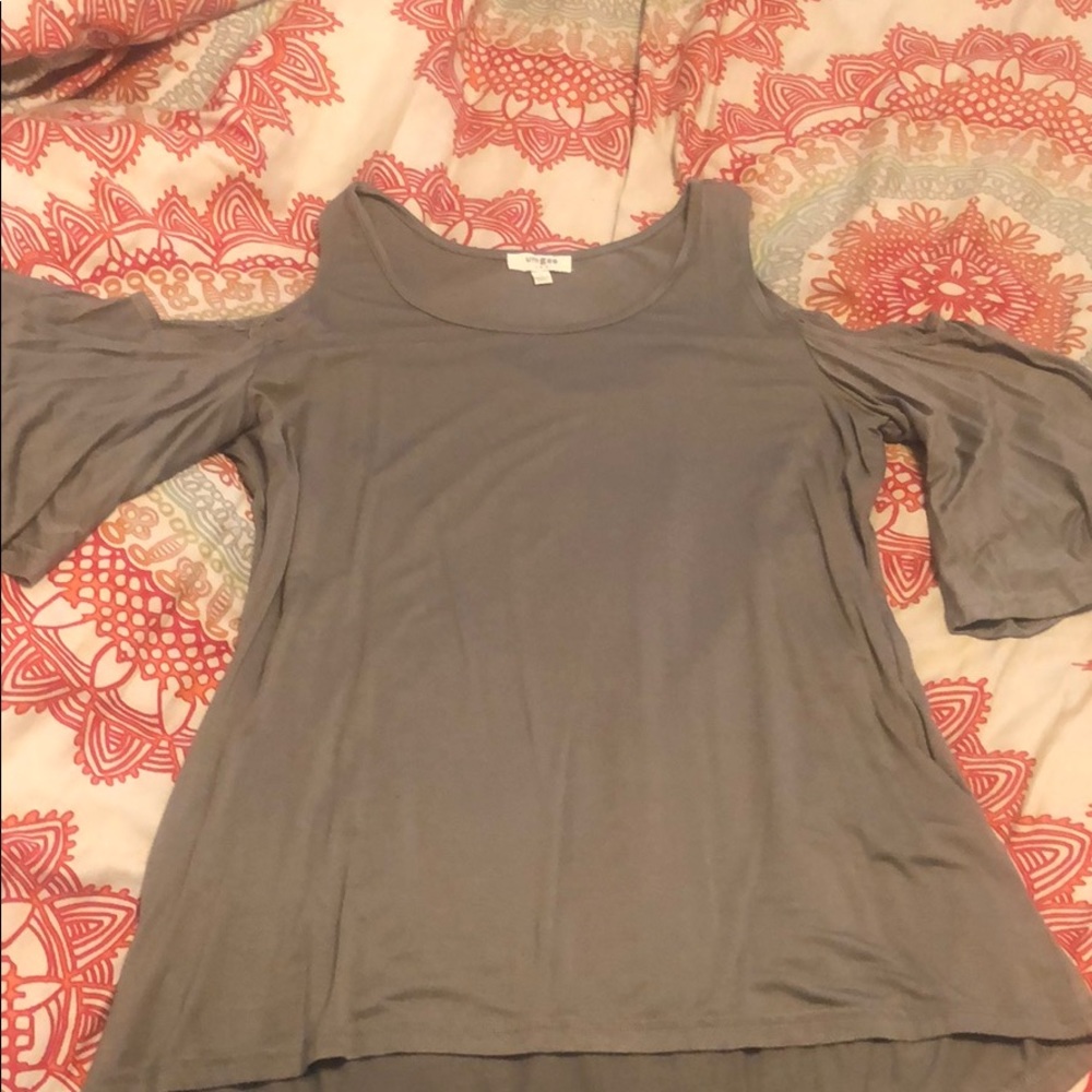 Umgee Super soft cold shoulder top